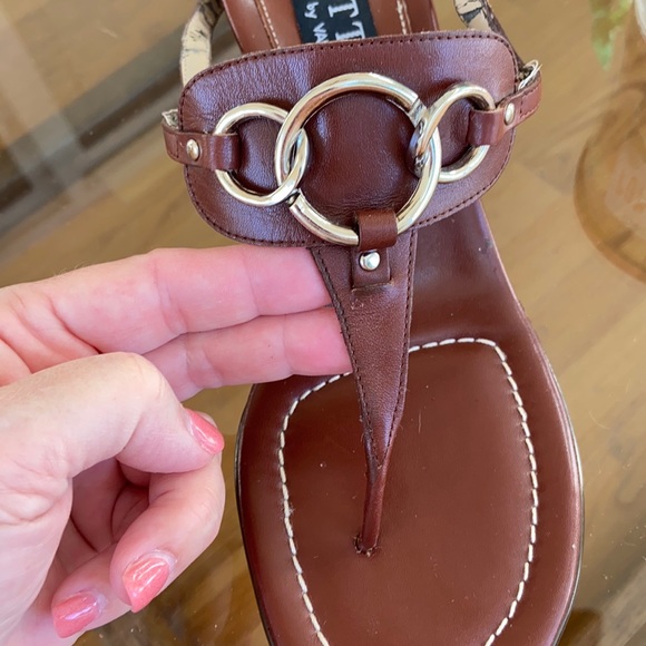 New heel Taps on Brown strappy sandals with wooden heel - Picture 3 of 8